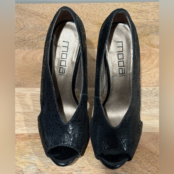 Moda Spana Black Peep-Toe Stiletto Heels - Picture 2 of 6